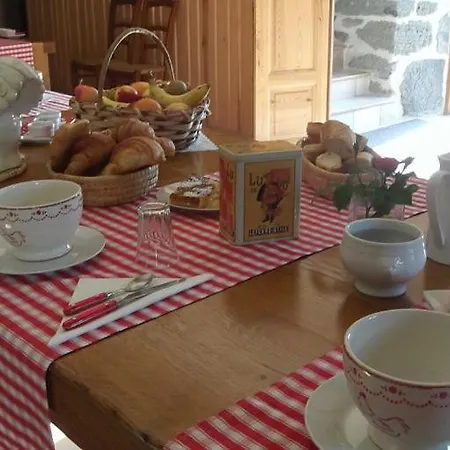 La Maison De Julia 招待所 Blanzac (Haute Loire)