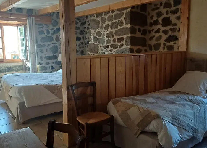 La Maison De Julia 3* Blanzac (Haute Loire)